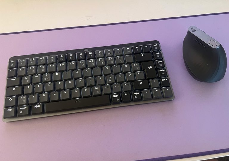A developer’s life with Logitech MX Vertical Mouse and MX Keys Mini
